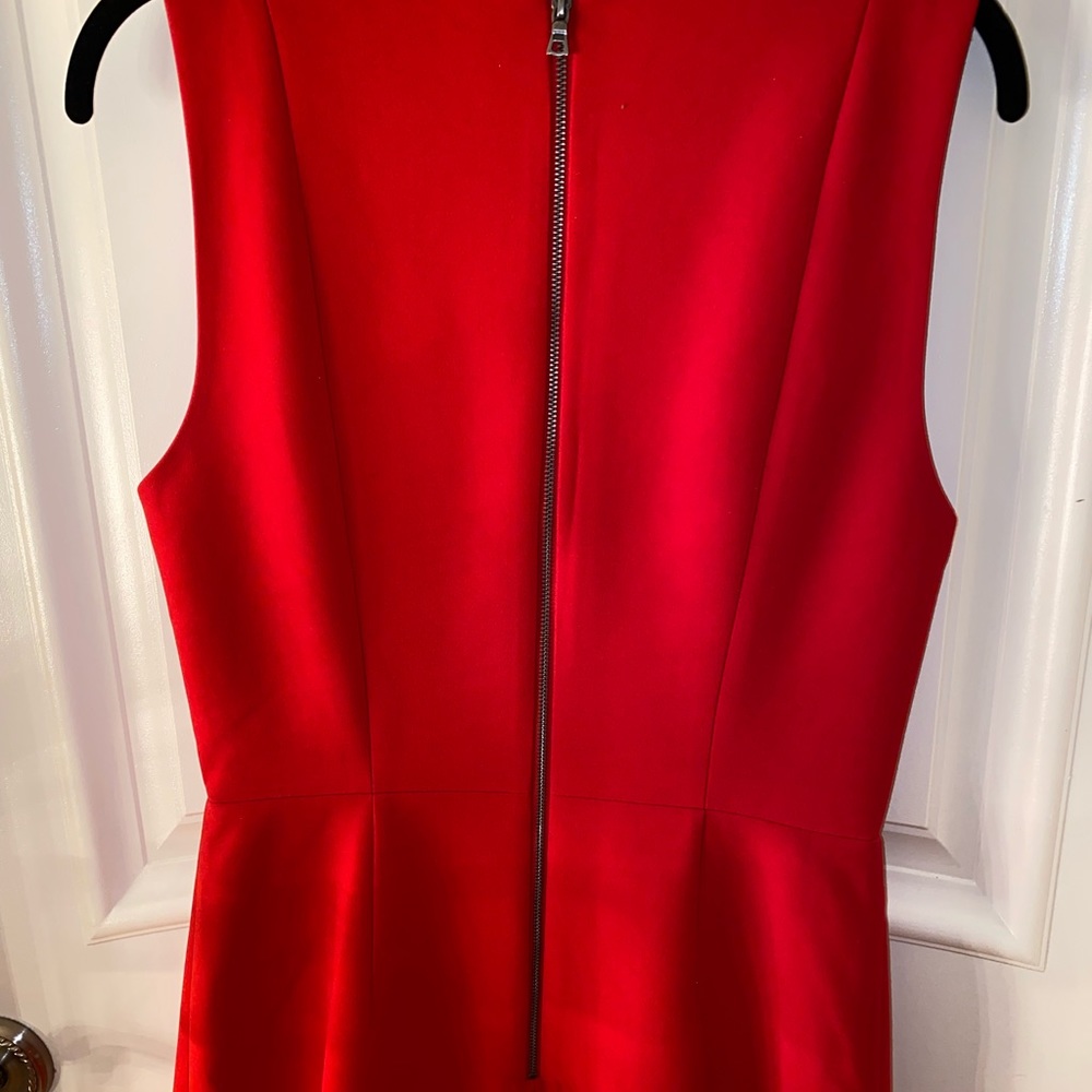 Alice + Olivia Red Lennon Dress - Picture 5 of 8